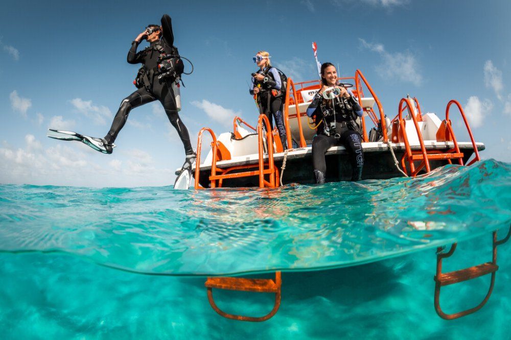Best Places to Try Scuba Diving for Beginners